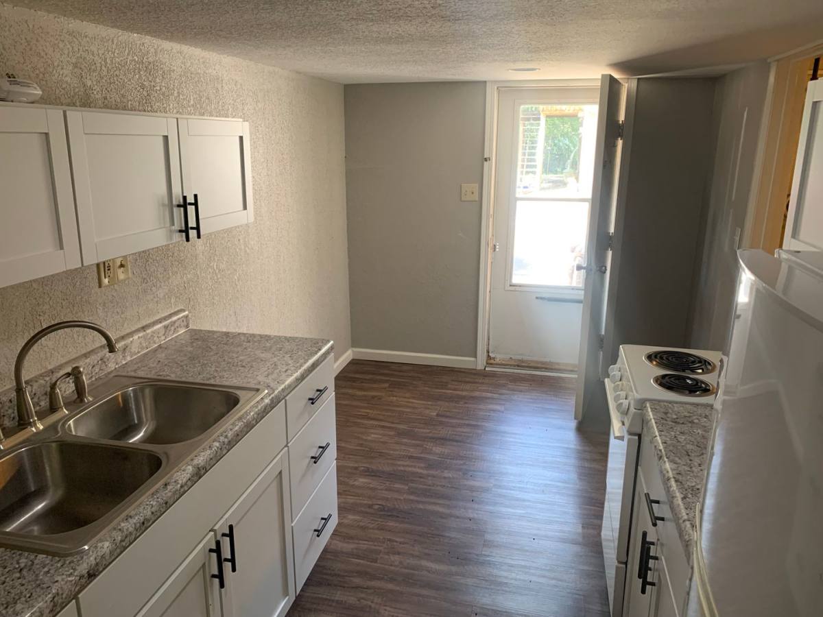 Apartment for rent at 1101 Pekin Ave, East Peoria, IL 61611