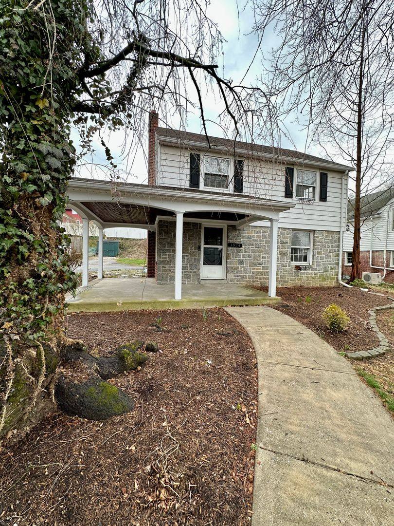 House for rent at 1524 Clover Lane, York, PA 17403