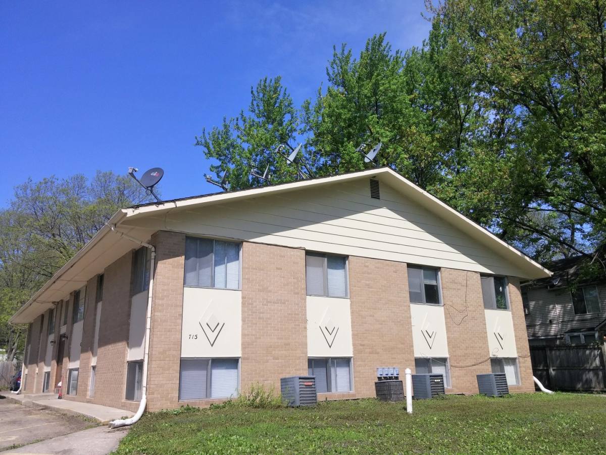 Apartment for rent at 715 Wilson Ave, Ames, IA 50010
