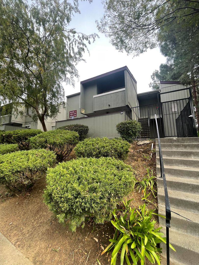 Condo for rent at 1333 N Camino Alto, Vallejo, CA 94589