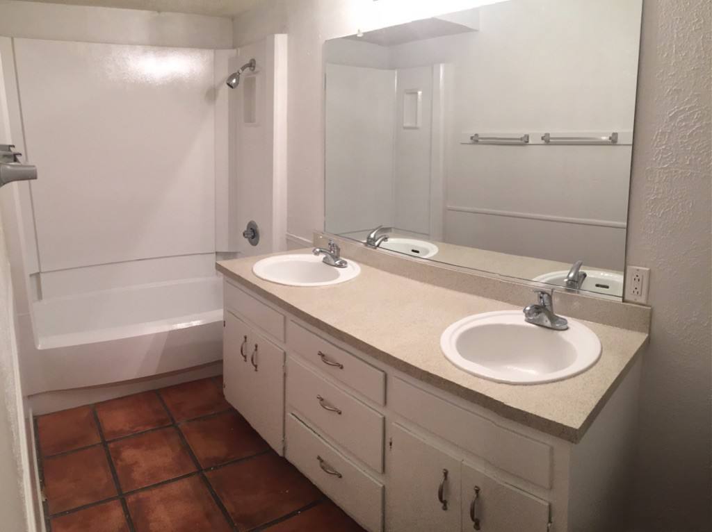 Apartment for rent at 4110 17th St, Lubbock, TX 79416