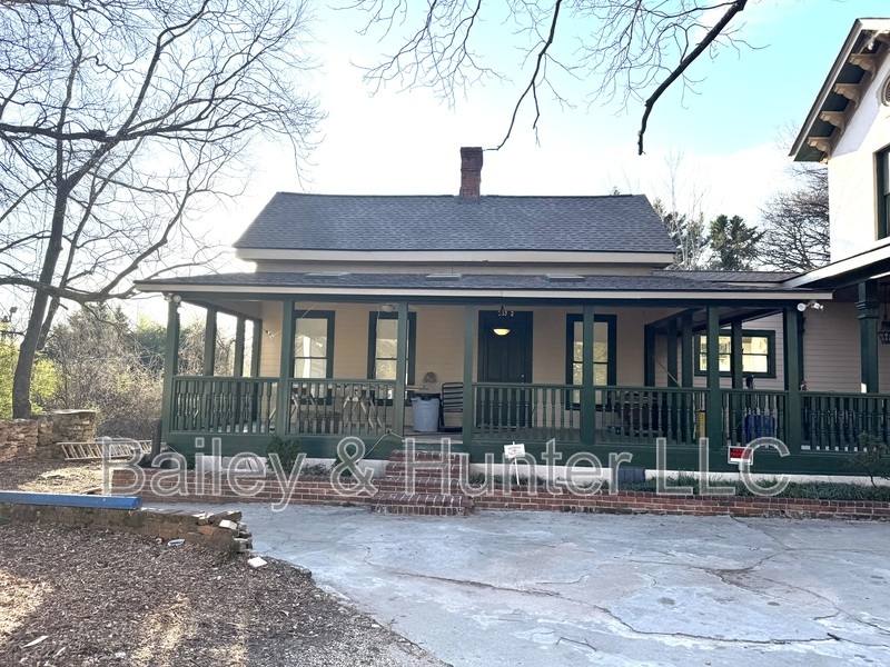 Apartment for rent at 253 Sydney St or 507 Hill, Atlanta, GA 30312