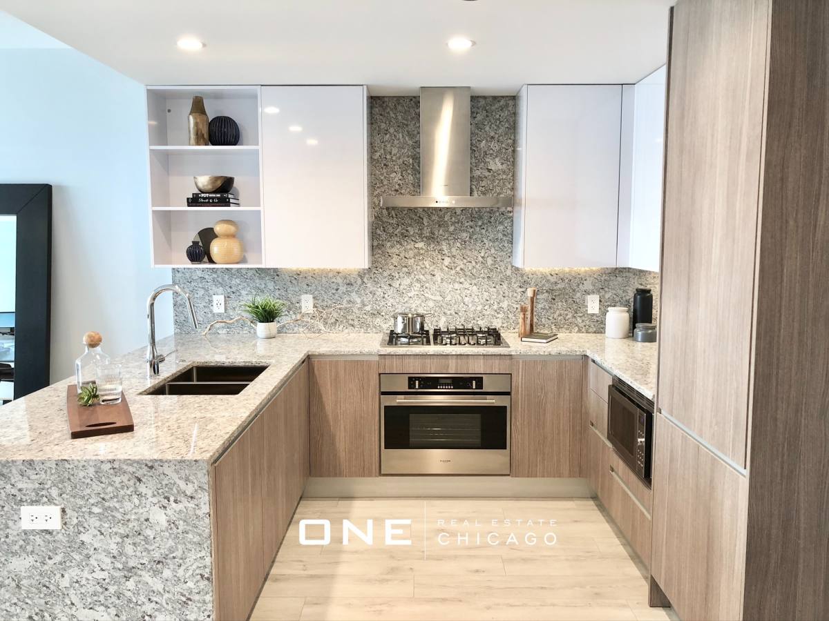 Apartment for rent at 1140 N Wells #2, Chicago, IL 60610