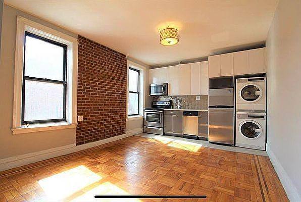 Apartment for rent at 3054 Godwin Terrace #29, Bronx, NY 10463
