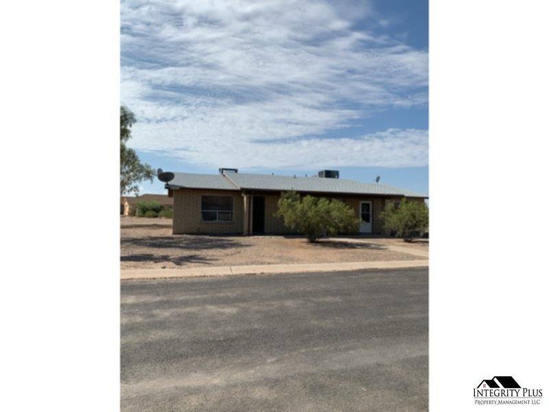 Townhouse for rent at 10139 W Durango Place #A, Arizona City, AZ 85123