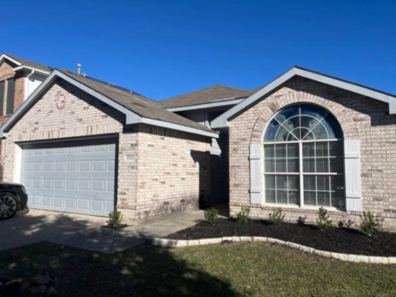 House for rent at 4728 Barnhill Lane, Fort Worth, TX 76135