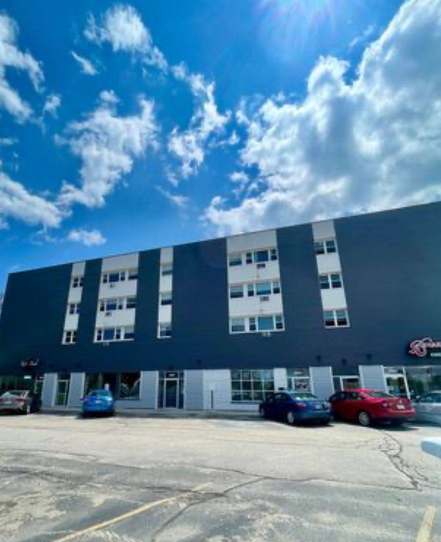 Apartment for rent at 2867 S Kinnickinnic Ave, Milwaukee, WI 53207