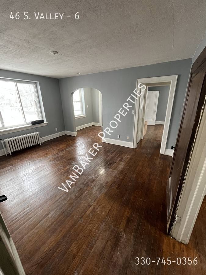Apartment for rent at 46 S Valley #2, Akron, OH 44303
