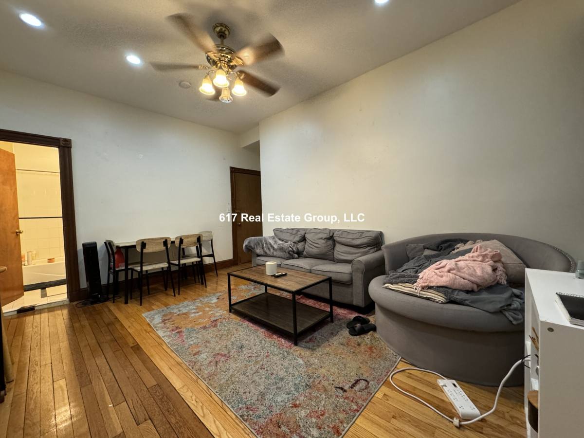 Apartment for rent at 25 Gibbs St #3, Brookline, MA 02446