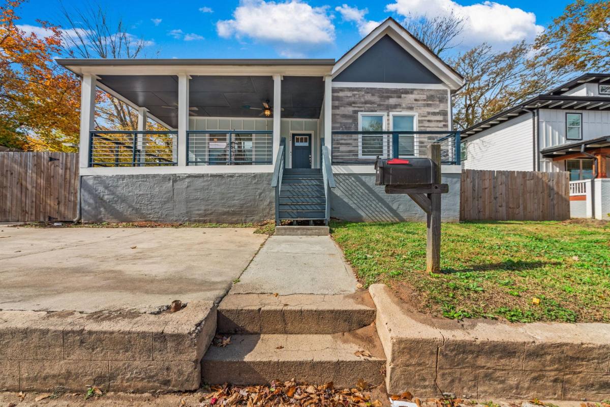 House for rent at 152 Joseph E Lowery Blvd SW, Atlanta, GA 30314