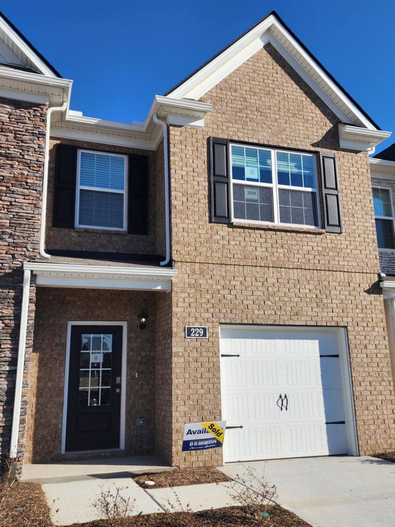 Townhouse for rent at 229 Hazel Lane, Lebanon, TN 37087