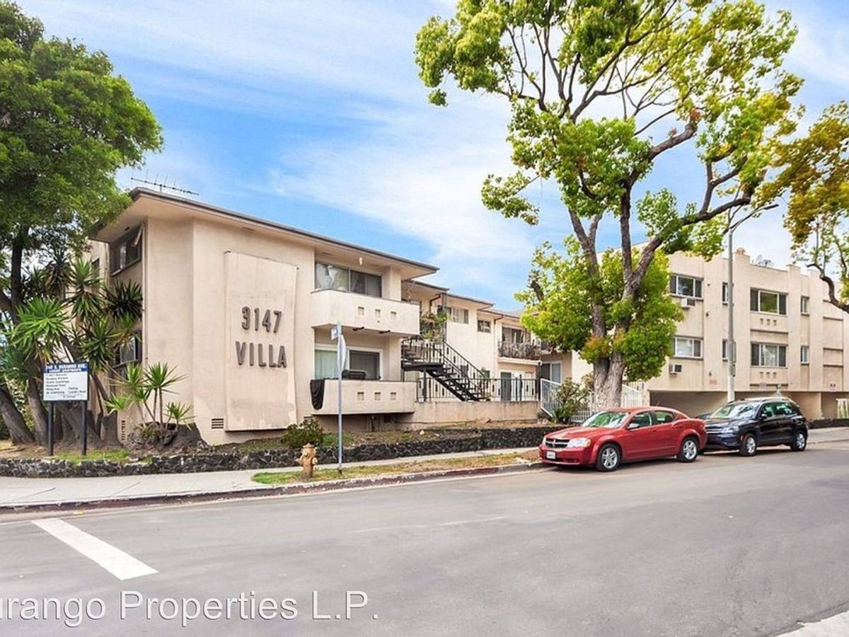 Apartment for rent at 3147 S Durango Ave, Los Angeles, CA 90034