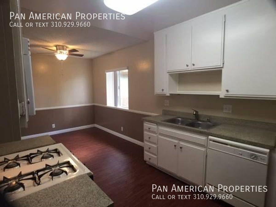 Apartment for rent at 5690 Fullerton Ave #11, Buena Park, CA 90621