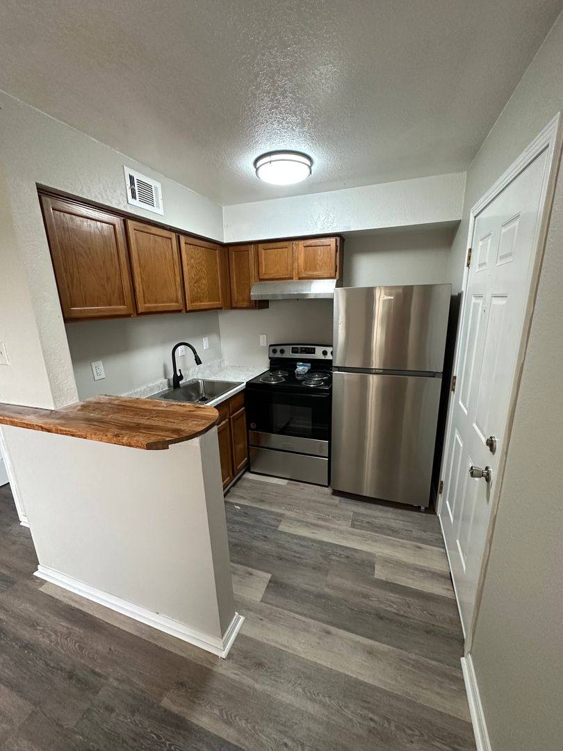 Condo for rent at 1730 E 67th St #K, Tulsa, OK 74105