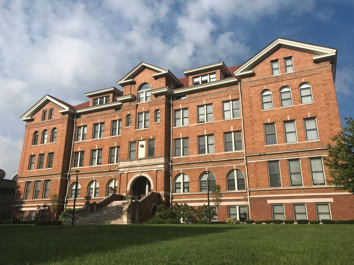 Apartment for rent at 1350 N Meridian St, Indianapolis, IN 46202