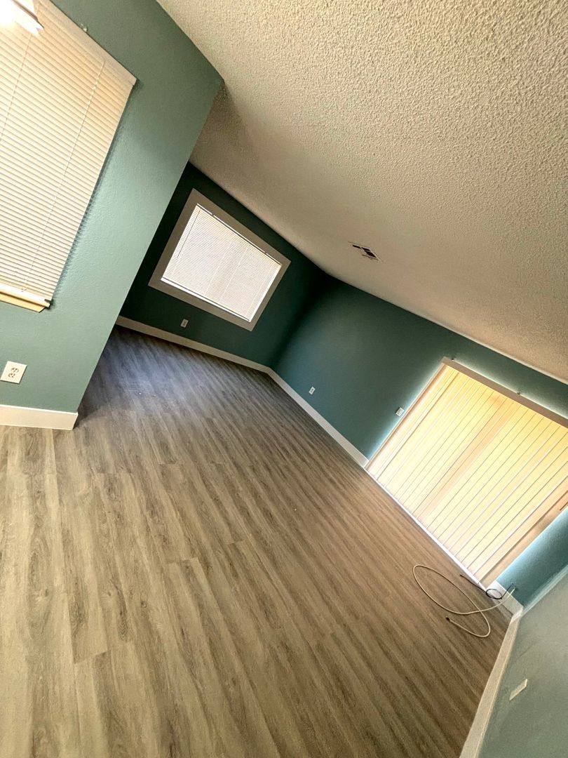 Apartment for rent at 724 E Virginia Way, Barstow, CA 92311