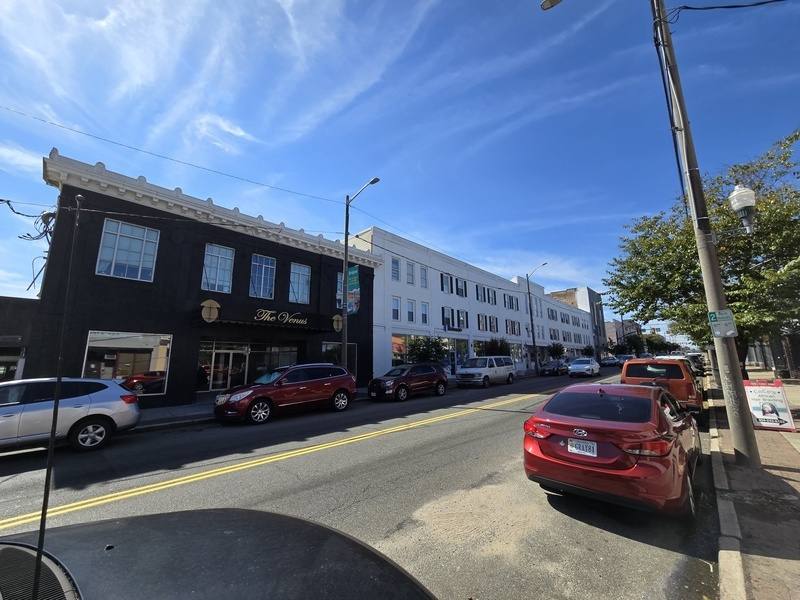 Apartment for rent at 1420 Hull St #215, Richmond, VA 23224