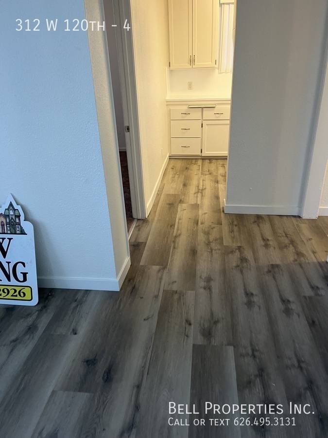 Apartment for rent at 312 W 120th #4, Los Angeles, CA 90008