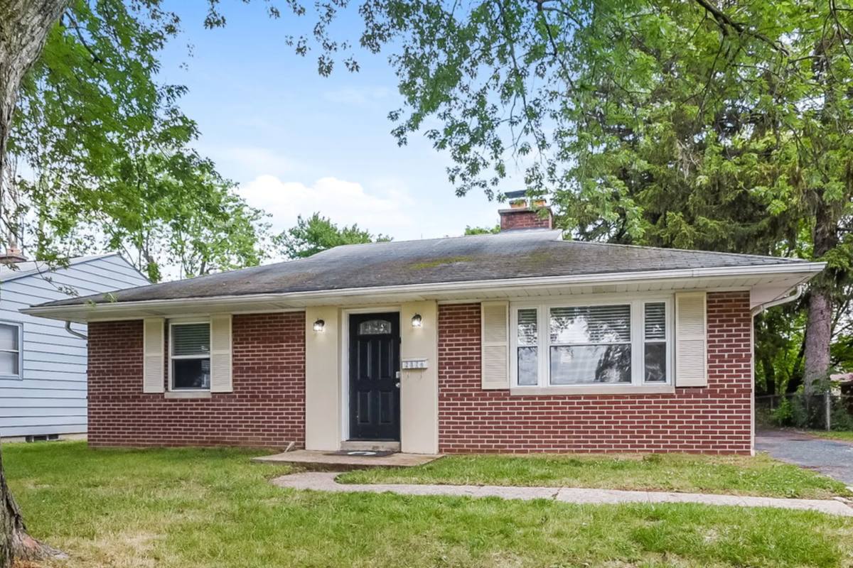 House for rent at 2876 Brownlee Ave, Columbus, OH 43209