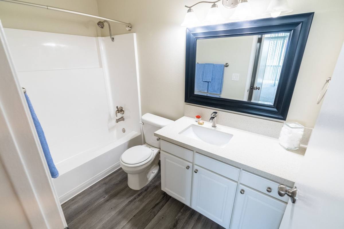 Apartment for rent at 4200 S Harbor Blvd, Oxnard, CA 93035