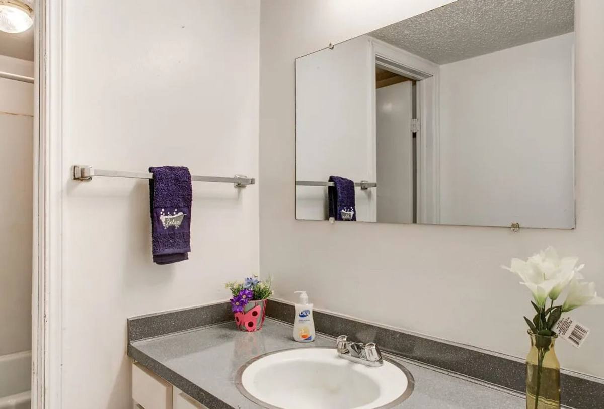 Apartment for rent at 120 NE 21st St, Oklahoma City, OK 73160