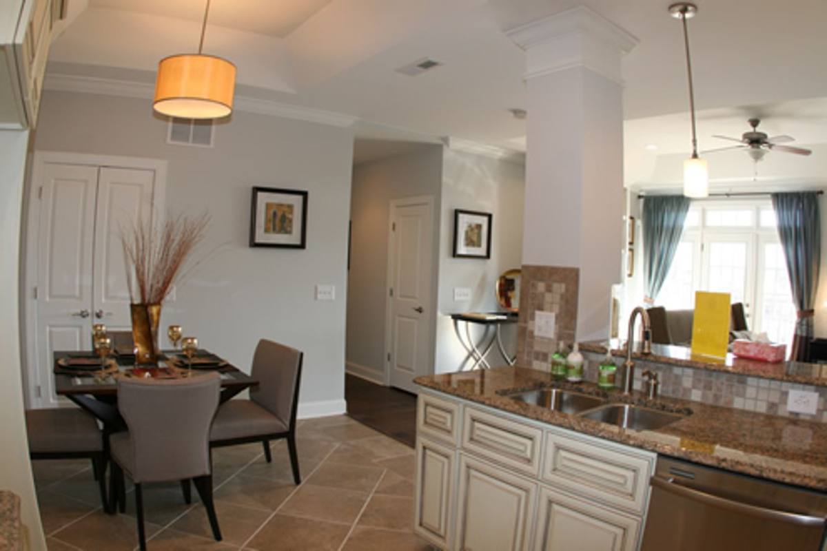 Apartment for rent at 238 E Lewis St, Greensboro, NC 27406