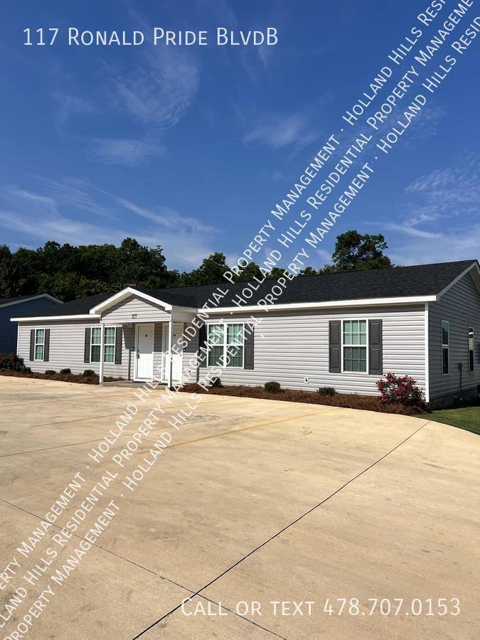 House for rent at 117 Ronald Pride Blvdb, Fort Valley, GA 31030