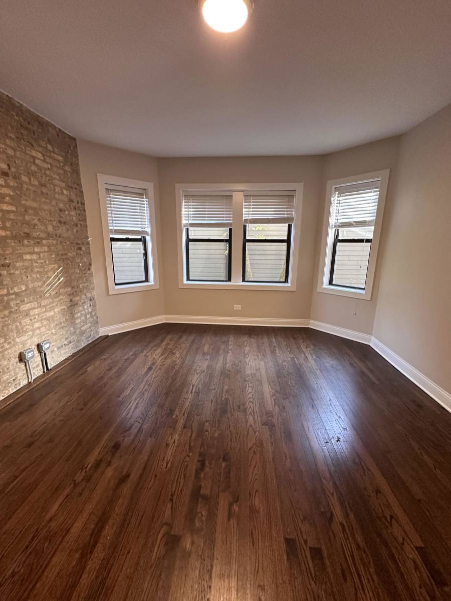 Apartment for rent at 2230 N Sawyer Ave #2W, Chicago, IL 60647