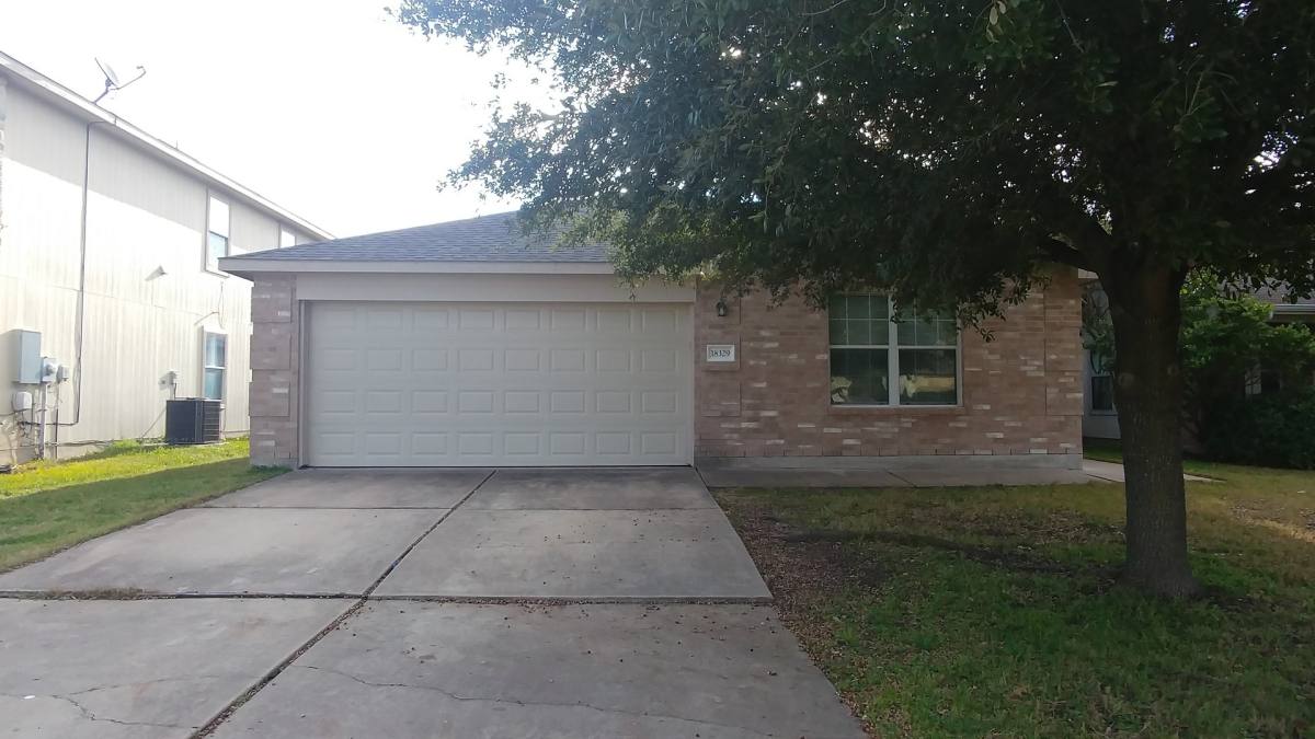 House for rent at 18329 Maxa Dr, Manor, TX 78653