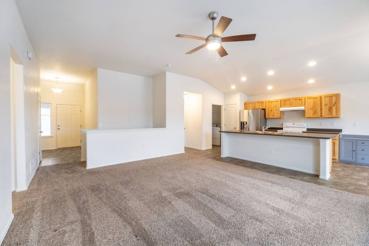 Apartment for rent at 1065 Mount Oxford Ave, Windsor, CO 80550