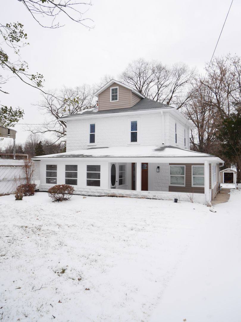House for rent at 8003 Oakleigh Rd, Parkville, MD 21234