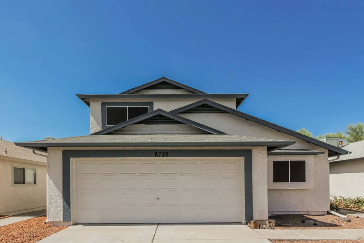 House for rent at 8732 W Bluefield Ave, Peoria, AZ 85382