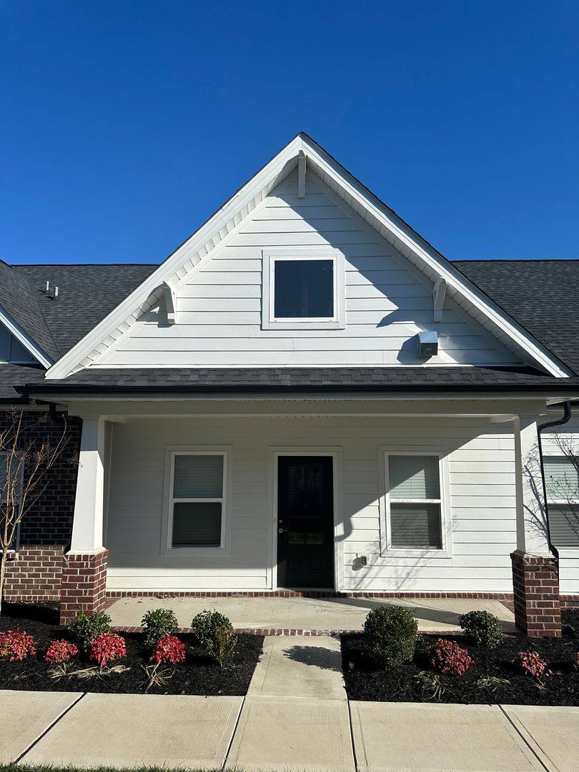 Townhouse for rent at 175 Goldheart Rd, Farragut, TN 37934