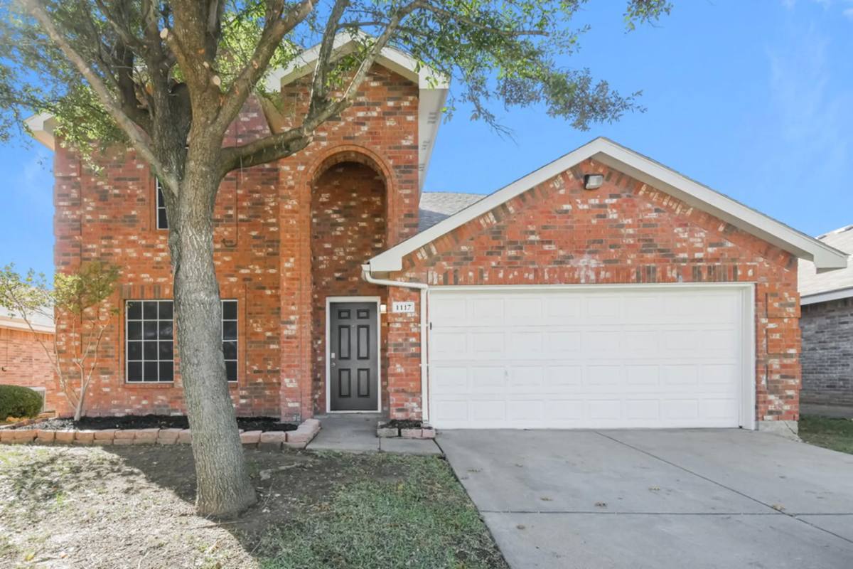 House for rent at 1117 Cottonwood Dr, Crowley, TX 76036
