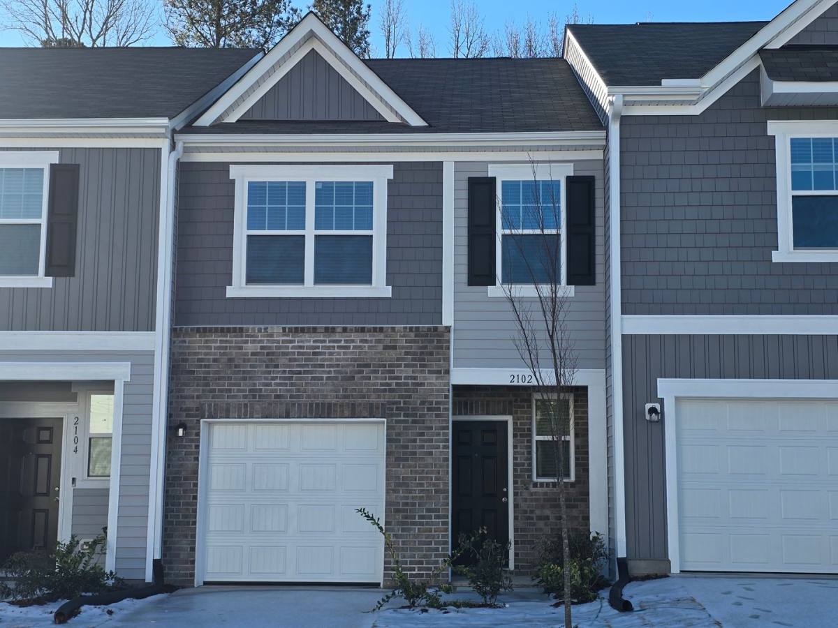 Townhouse for rent at 2102 Trailside Dr, Durham, NC 27704
