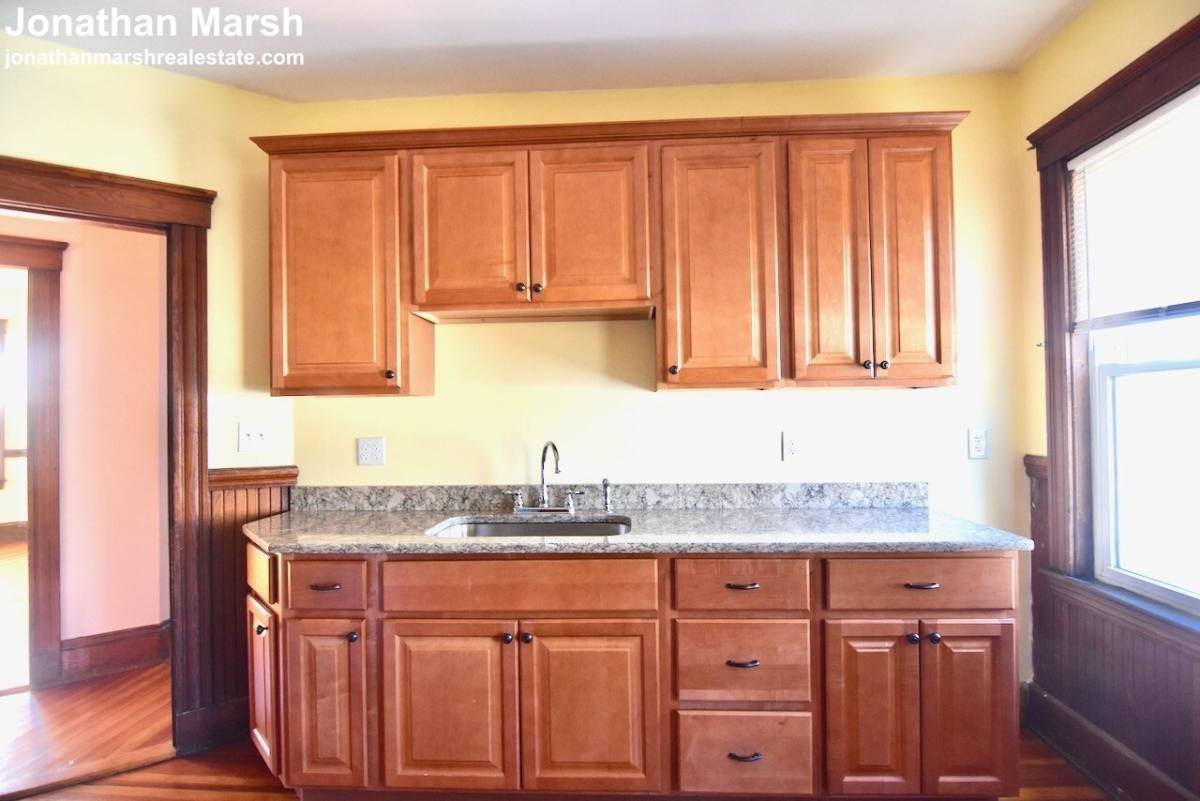 House for rent at 710 Metropolitan Ave #3, Hyde Park, MA 02136