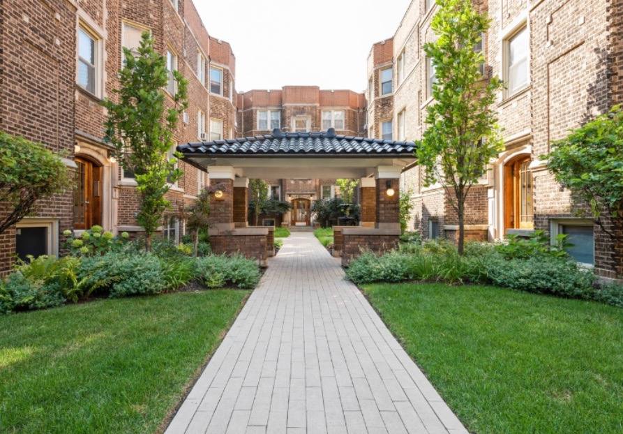 Apartment for rent at 541 W Addison St #LAKESIDE Loft By Ari, Chicago, IL 60613
