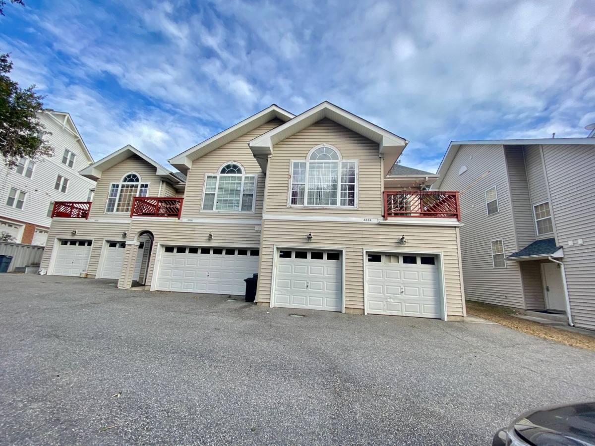 Condo for rent at 3224 Lynnhaven Dr, Virginia Beach, VA 23451