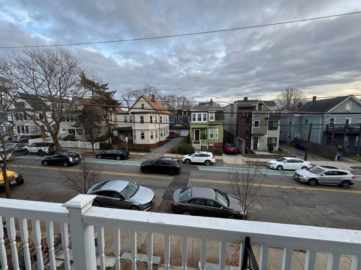 Apartment for rent at 37 Cameron #2, Somerville, MA 02144