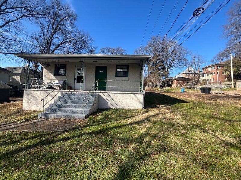 Apartment for rent at 835 Clark St, Chattanooga, TN 37403