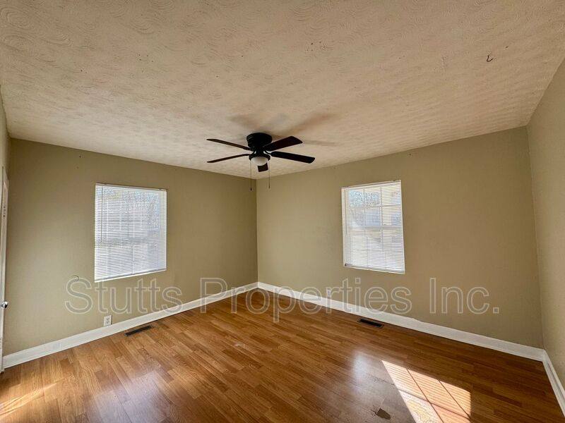 House for rent at 519 Willow St, Florence, AL 35630