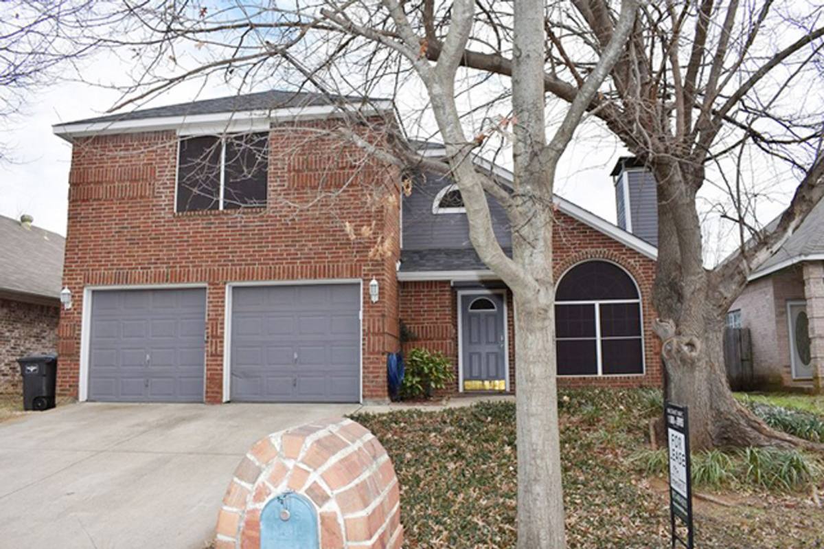 House for rent at 513 Kelley Court, Fort Worth, TX 76120