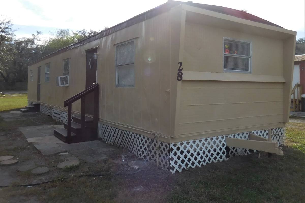 House for rent at 15203 N 13th St #28, Lutz, FL 33549