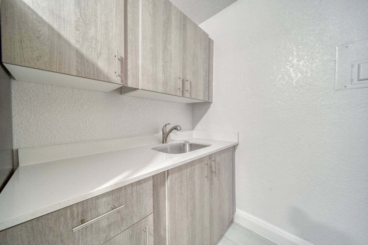 Apartment for rent at 12955 NE 6th Ave, Miami, FL 33161