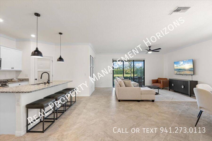 House for rent at 17238 Blue Ridge Place, Bradenton, FL 34211