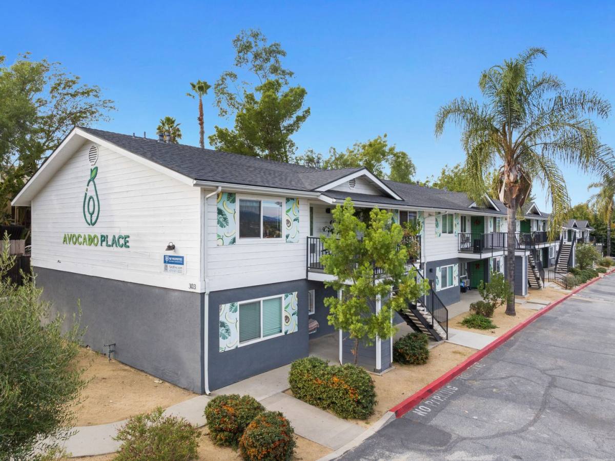 Apartment for rent at 303 W Clemmens Lane, Fallbrook, CA 92028