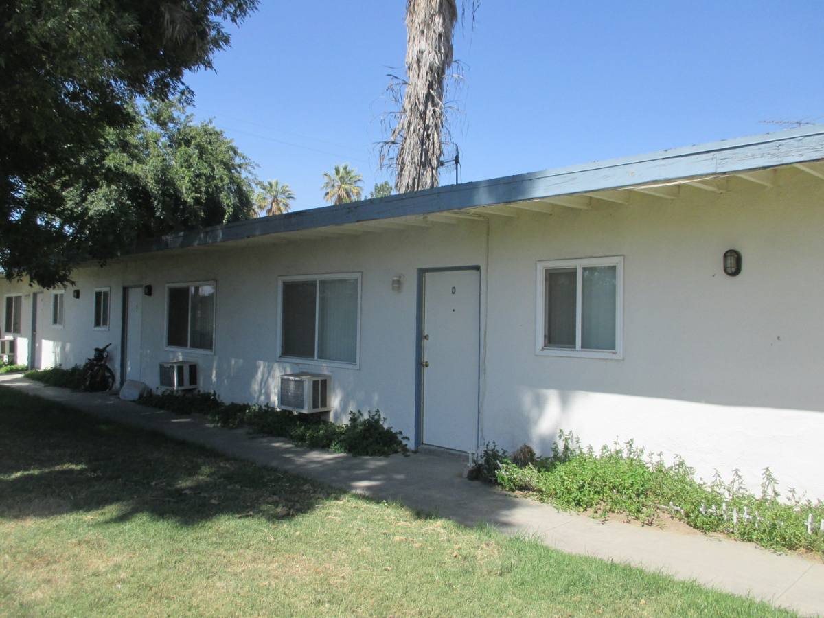 Apartment for rent at 1170-1180 Villa St, Riverside, CA 92507