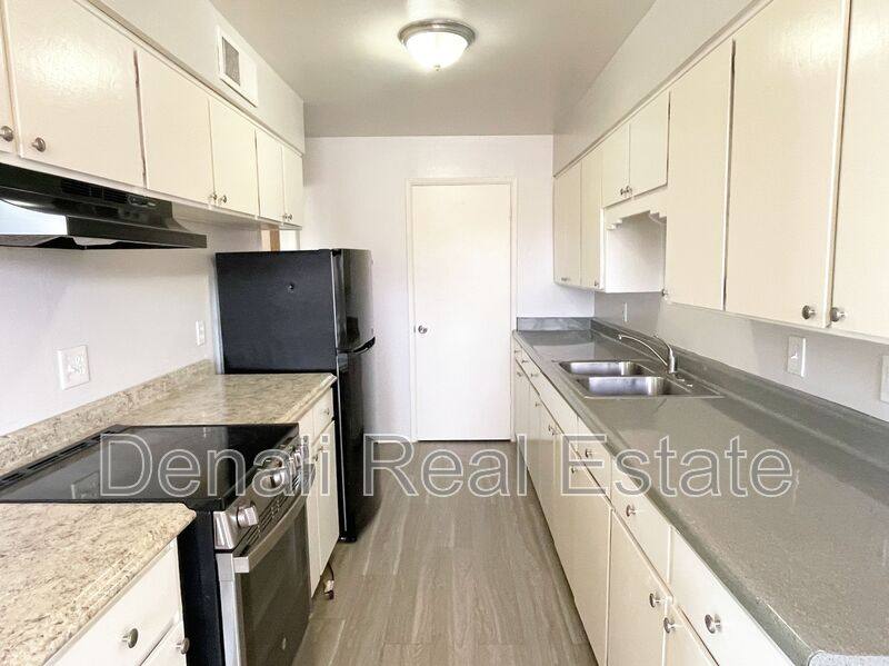 Apartment for rent at 4719 N 15th Ave #1, Phoenix, AZ 85015