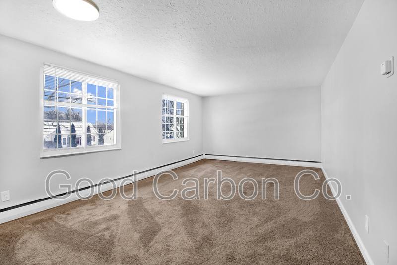 Apartment for rent at 295 Beattie Ave #4, Lockport, NY 14094