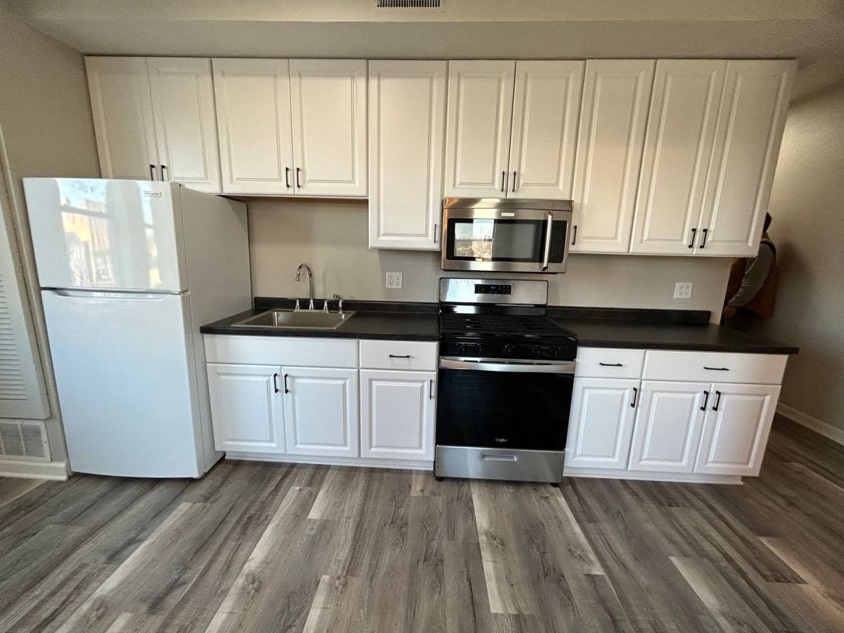 Apartment for rent at 208-212 S Minnesota Ave, Saint Peter, MN 56082